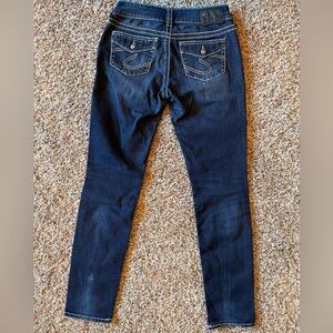 Silver Suki Skinny Dark Wash Jeans Women’s W28 / L31